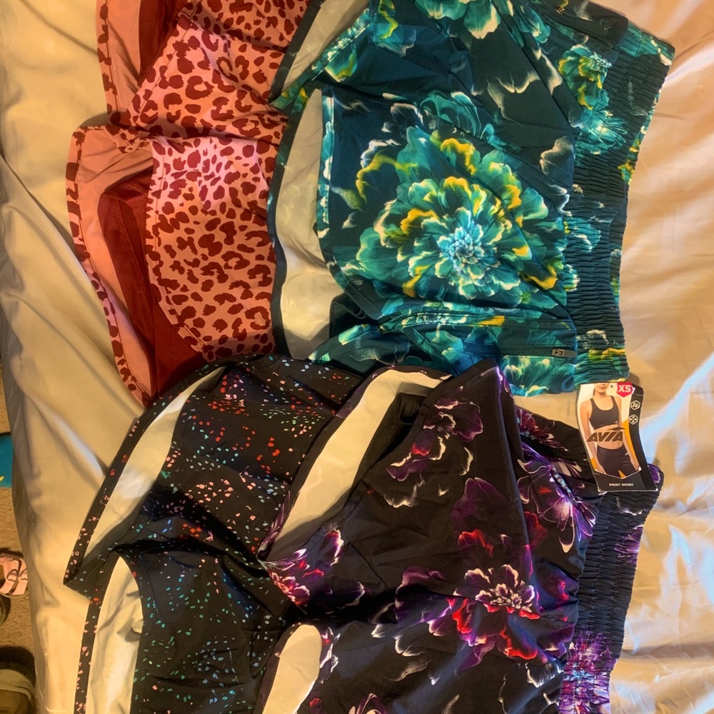 Running shorts
